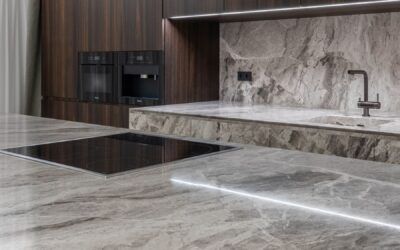 ¿Por qué el mármol sigue siendo un material atemporal en decoración?